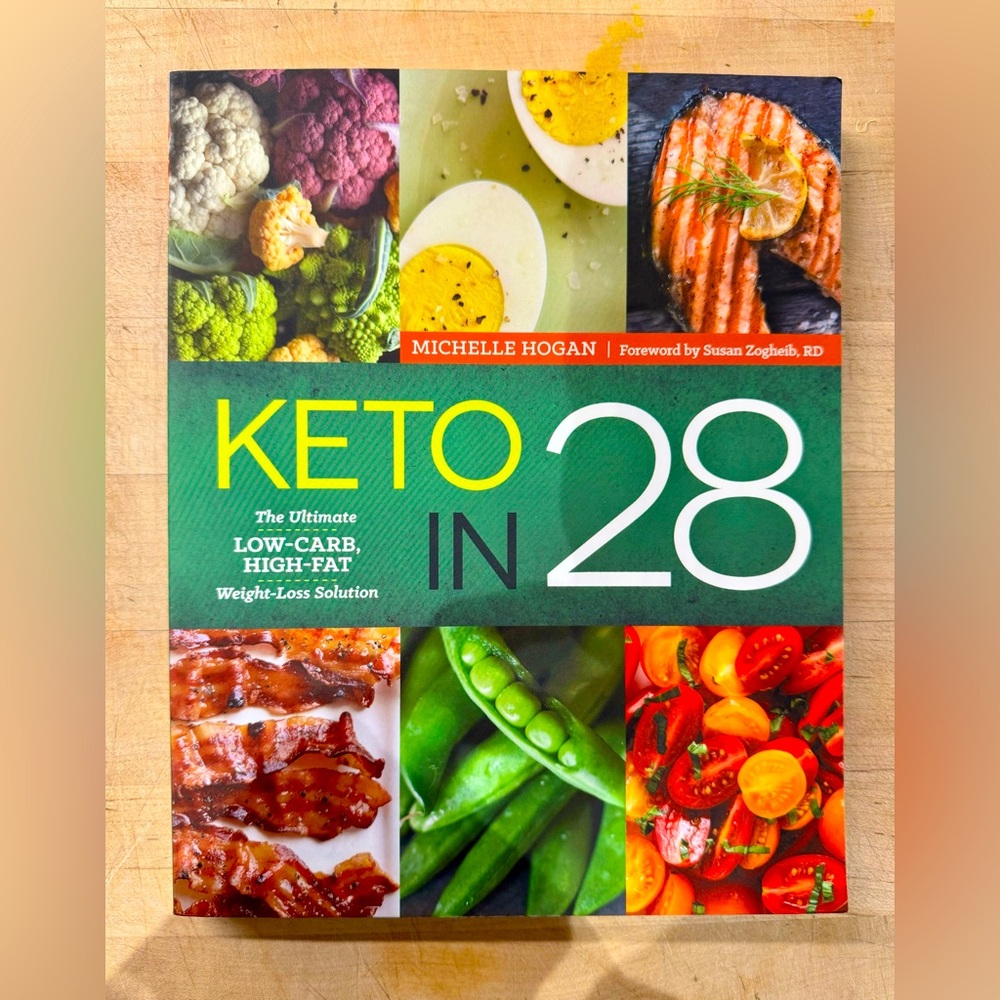 NEW! Never before used Keto cookbook - “Keto in 28” by Michelle Hogan